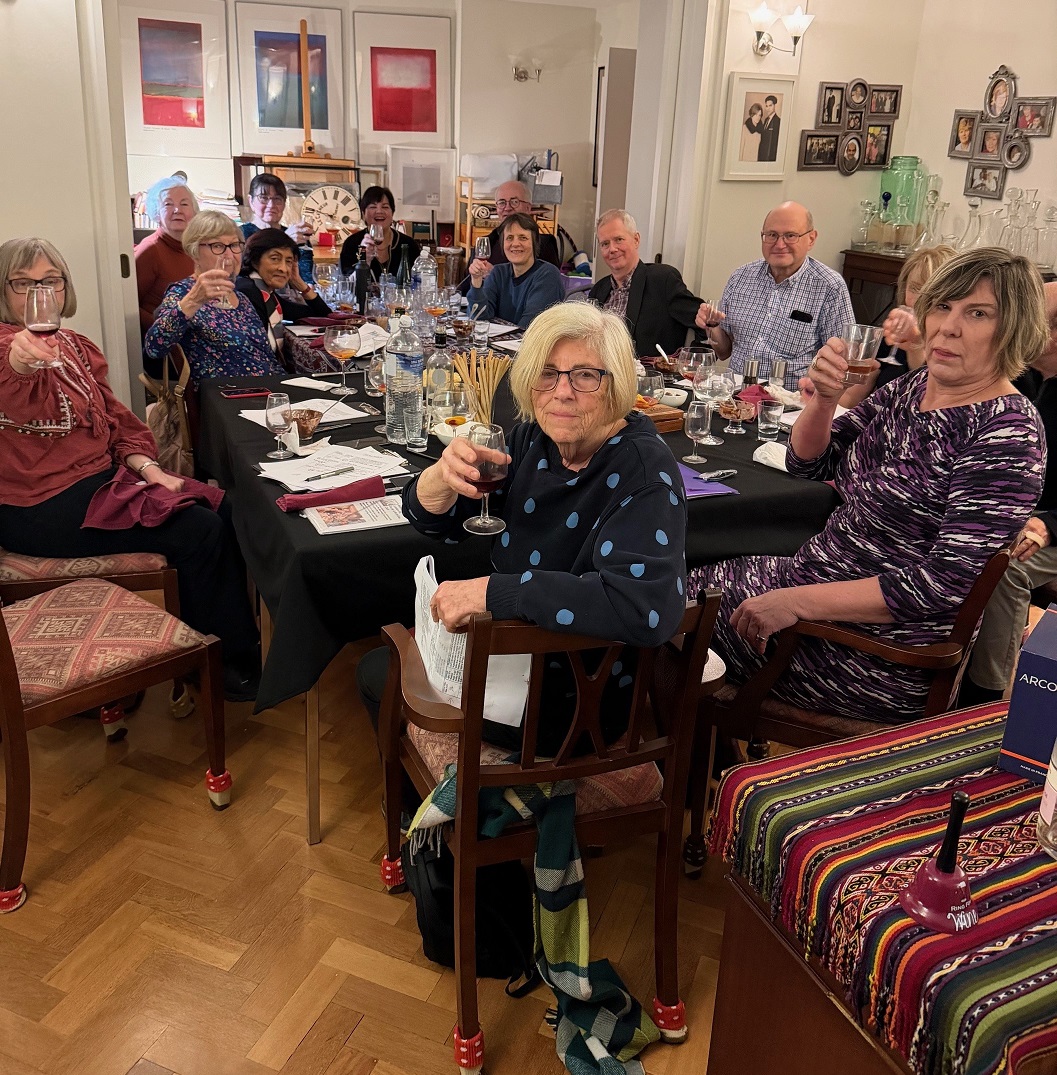 No photo description available.